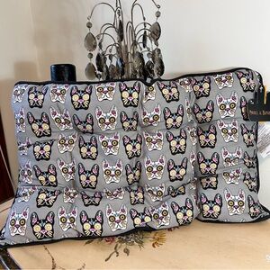 Skull & Bones Cat Sugar Skull Day of the Dead Dog Cat Bed NEW NWT